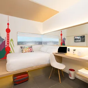 Hotel Yaas Almadies